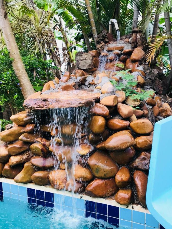 Chacara Recanto Paraiso 雅里努 外观 照片